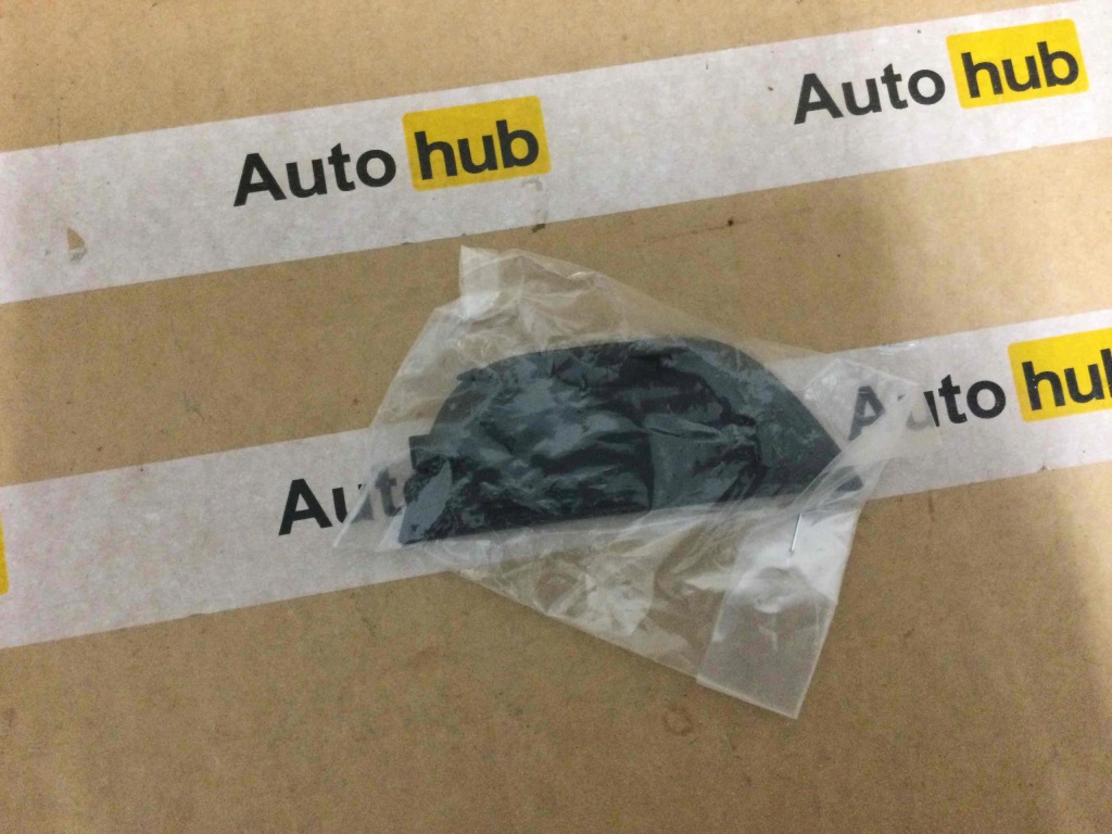 Купити Range rover evoque l538 dynamic рамка протитуманної фари ліва lr027867 bj3m-15a299