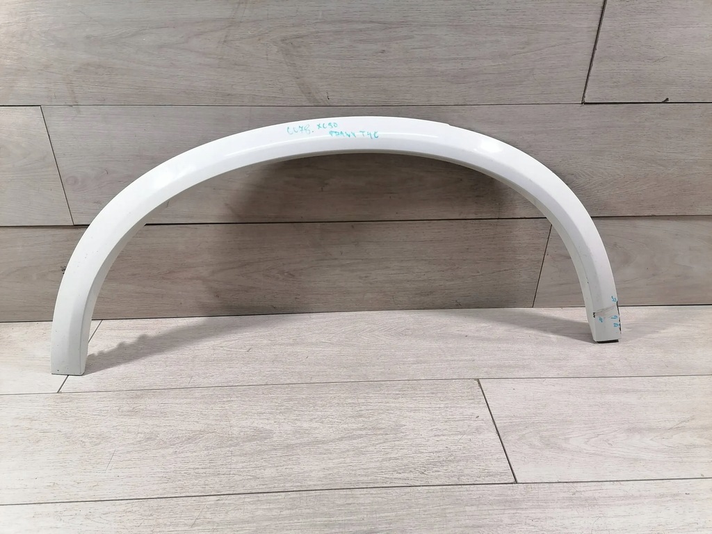 фото №1, Volvo xc90 молдинг крыло правый задняя 31378165