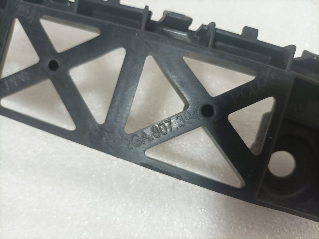 фото №3, Напрямна правий задня vw t-roc 2ga807394