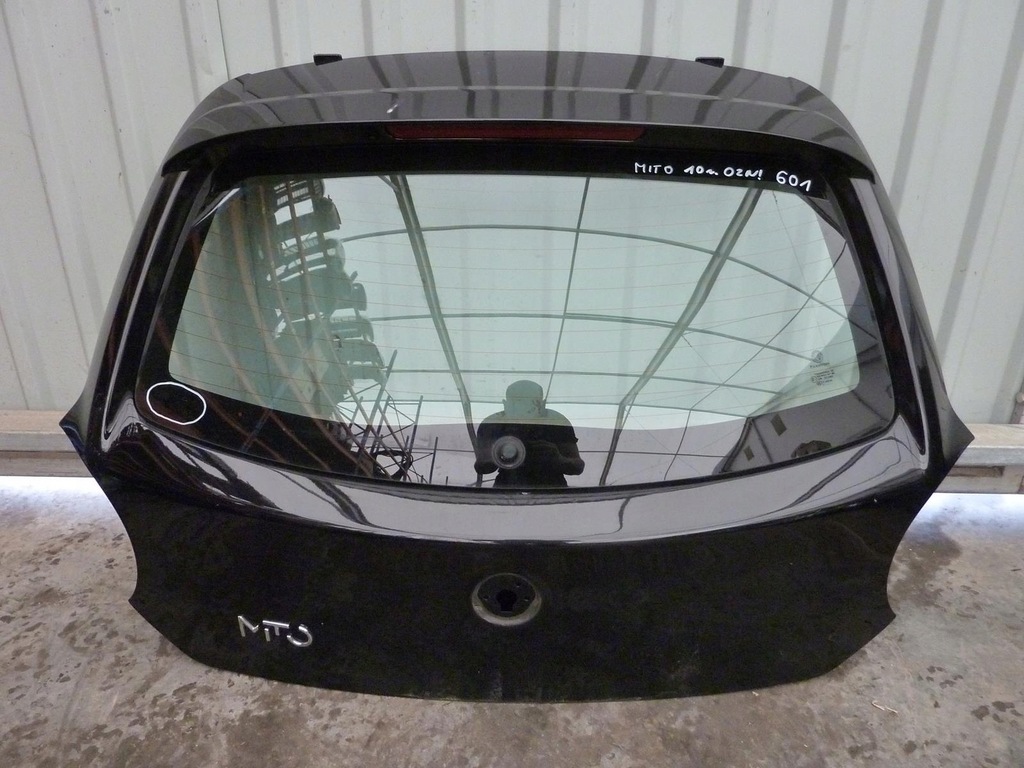 фото №1, Крышка багажника задняя спойлер alfa romeo mito 10r. kod 601