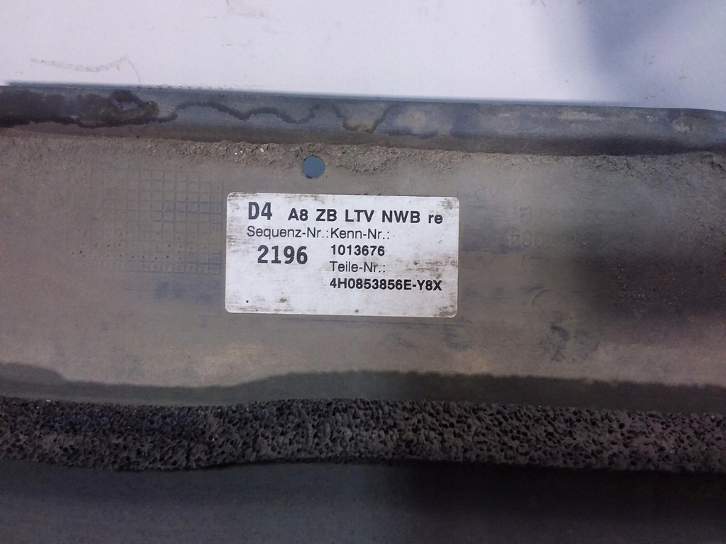 фото №12, Audi a8 d4 4h накладка порог правая 4h0853856e ly8x