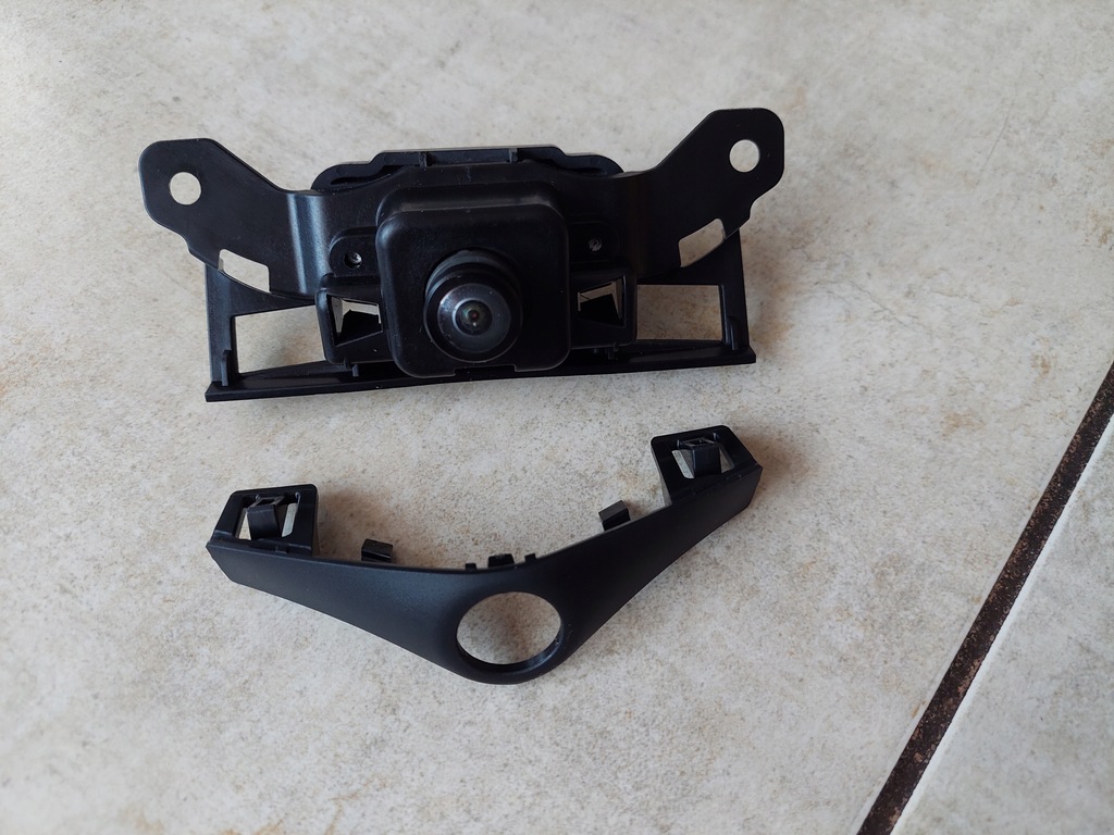 фото №13, Камера перед - кронштейн - audi a4 b9 - lift - audi a4 b9 allroad -lift - 2020