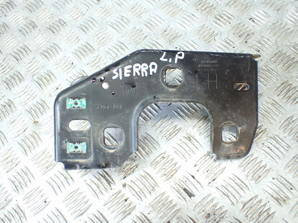 Кронштейн бампера правая передние перед chevrolet silverado gmc sierra 2019 Недорого