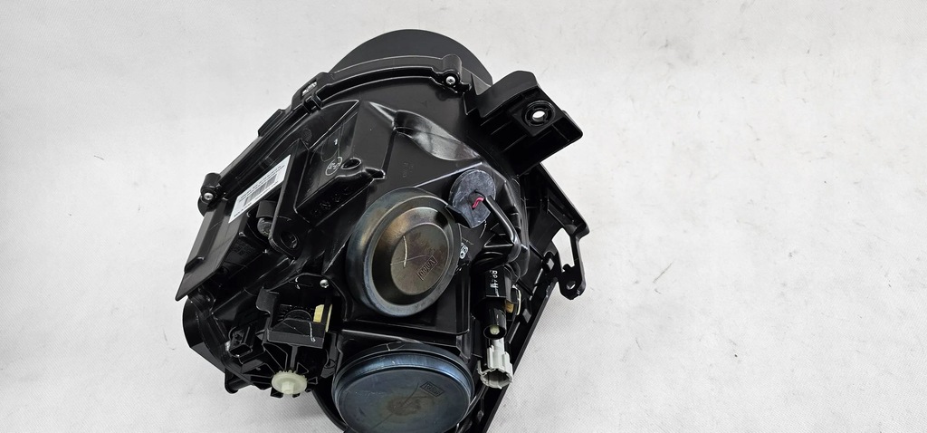 фото №8, Nissan juke i lift f15 лампа перед правая ксенон fv