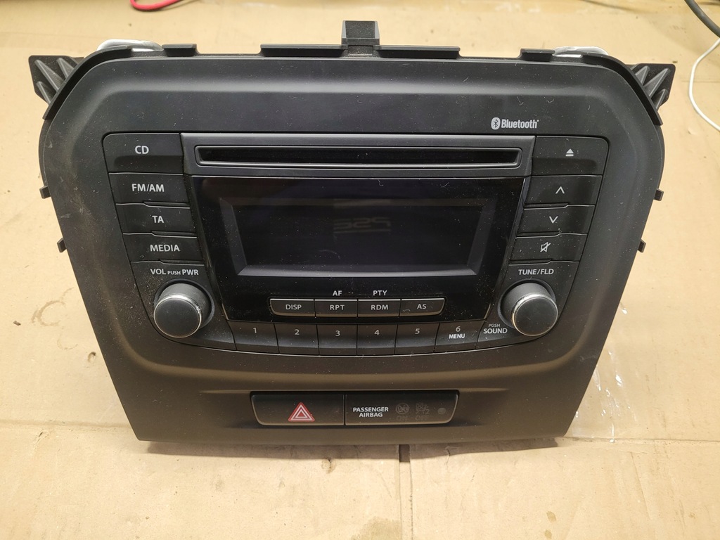 фото №1, Suzuki vitara iii 15- радио заводской