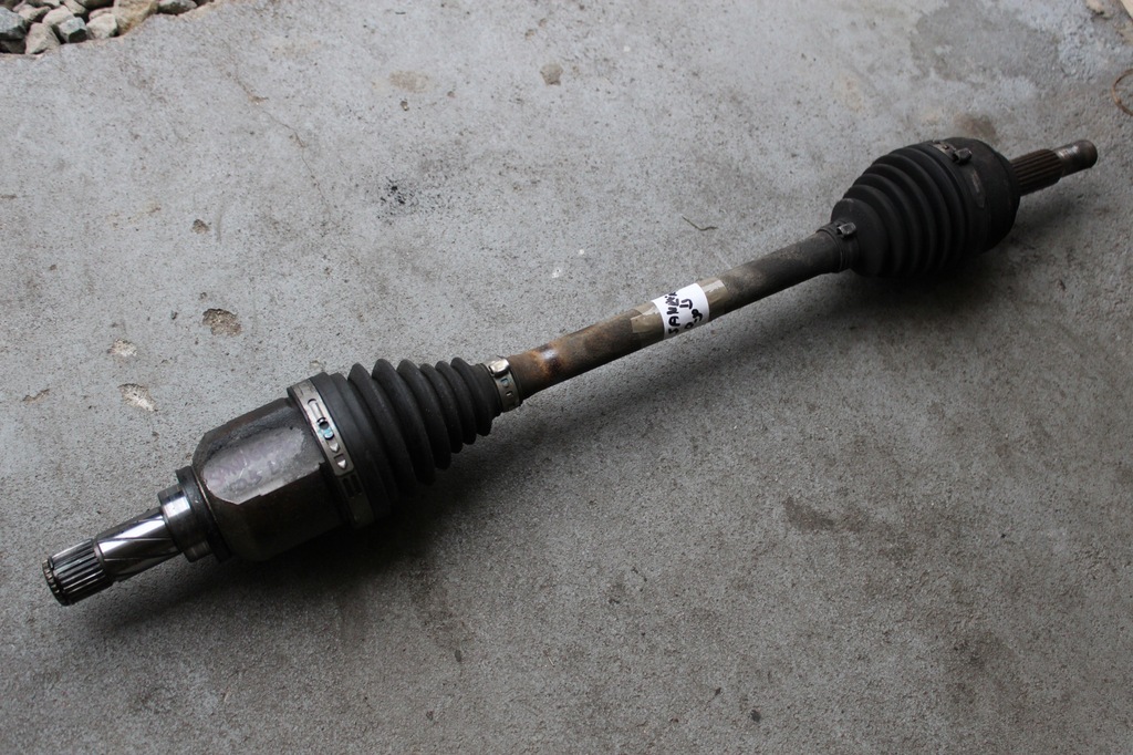 фото №1, Dacia sandero ii 0.9 привідний вал ліва сторона перед