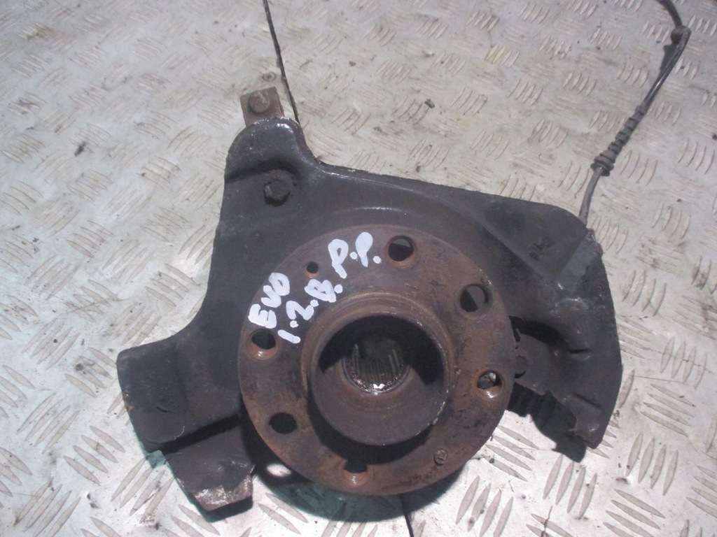 фото №1, Поворотный кулак ступица правая перед fiat punto evo 1.2 b