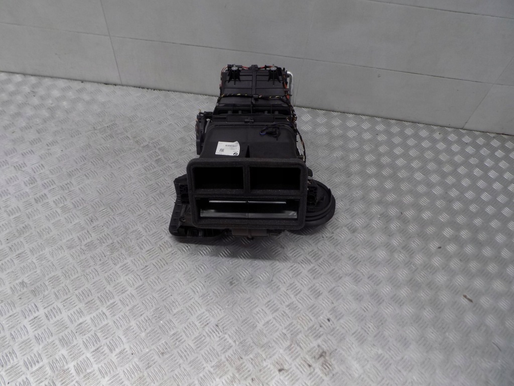 фото №1, Bmw 1 f40 отопитель корпус eu 9871291