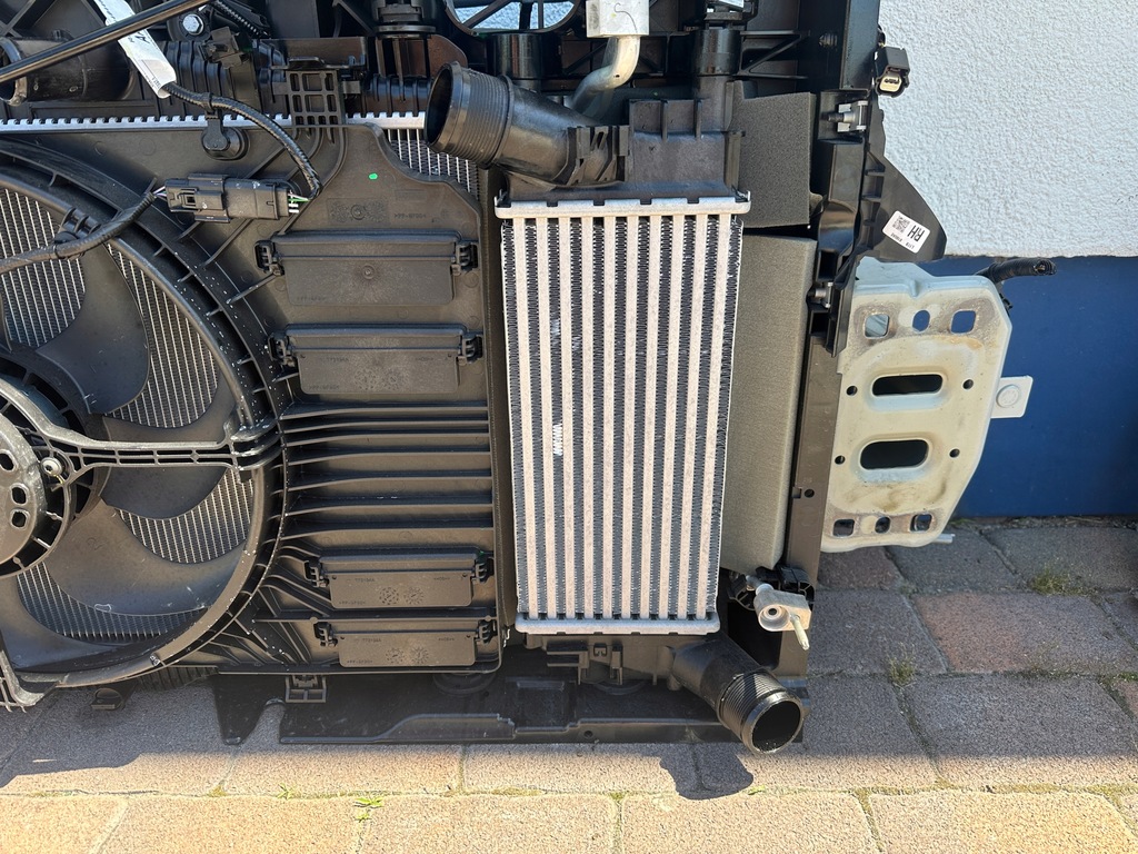 фото №8, Ford transit courier tourneo 23- комплект радиатор pas передний