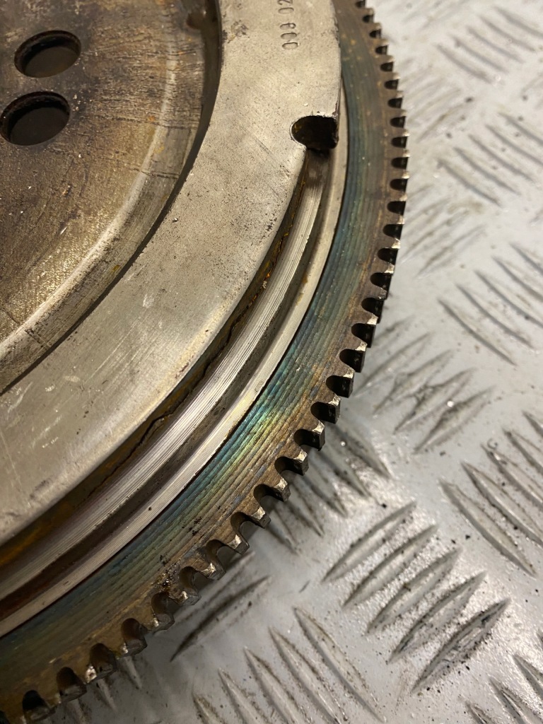 Сцепление колесо двухмассовый диск прижим mercedes w124 2.0b 0062503504 Киев