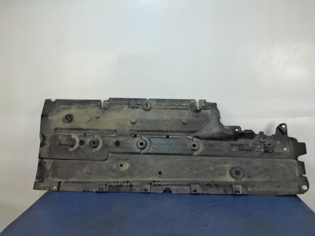 Dacia jogger накладка подвеска 748157227r Оригинал