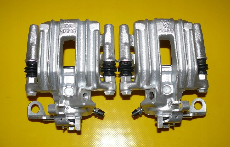 фото №9, Суппорты левый правый задняя vw new beetle 230/9 98-10r