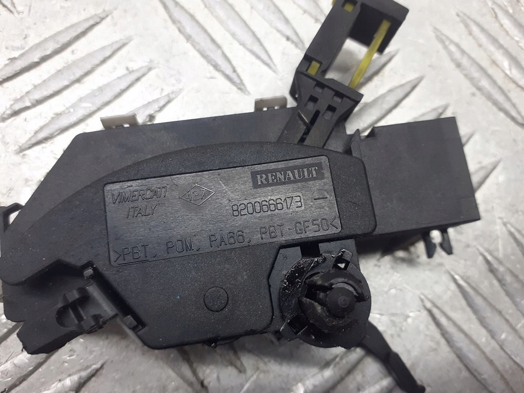 фото №3, Датчик педали сцепления renault scenic ii 1.5 dci 8200666173