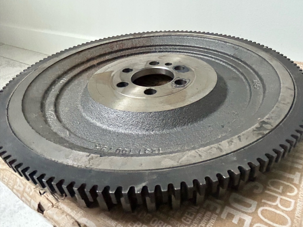 фото №2, Колесо маховик renault 0.9 tce