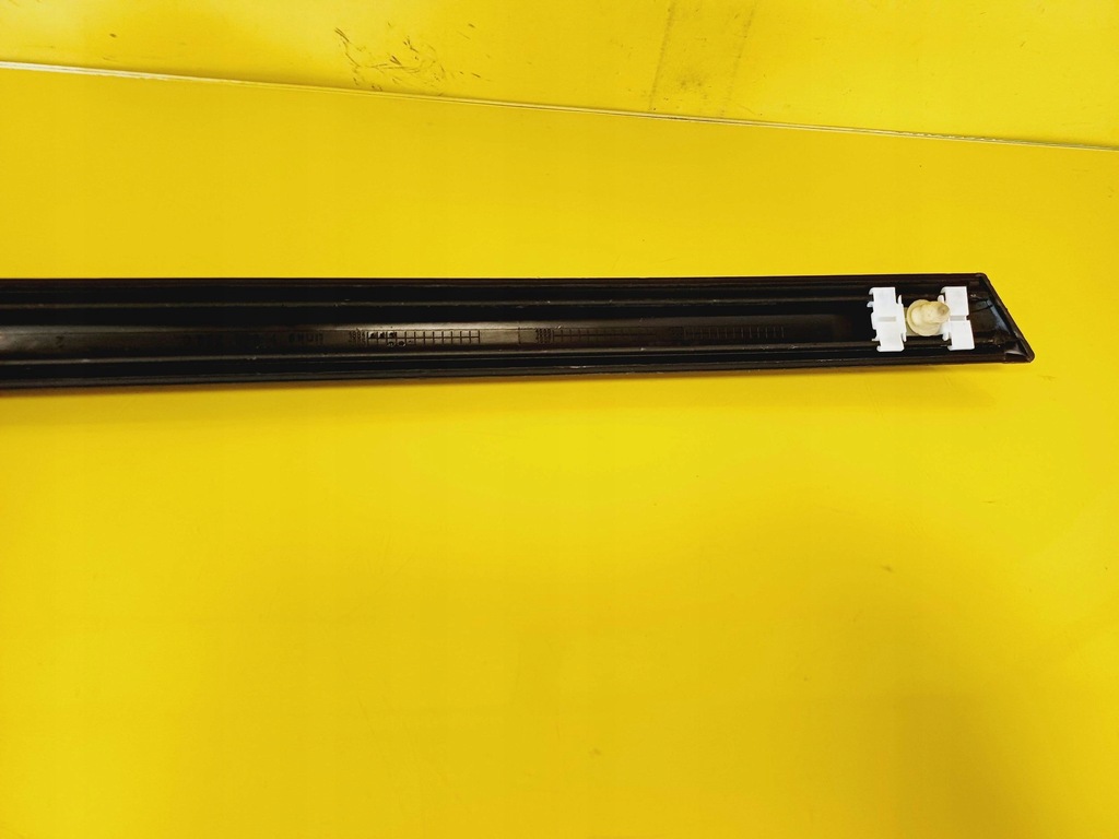 фото №8, Молдинг двері лівий задня bmw e36 19607330 nr532
