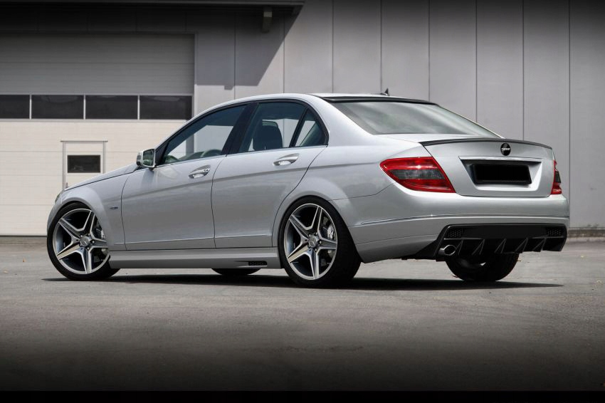 фото №12, Mercedes w204 спойлер amg спойлер na крышка грунтовка!!