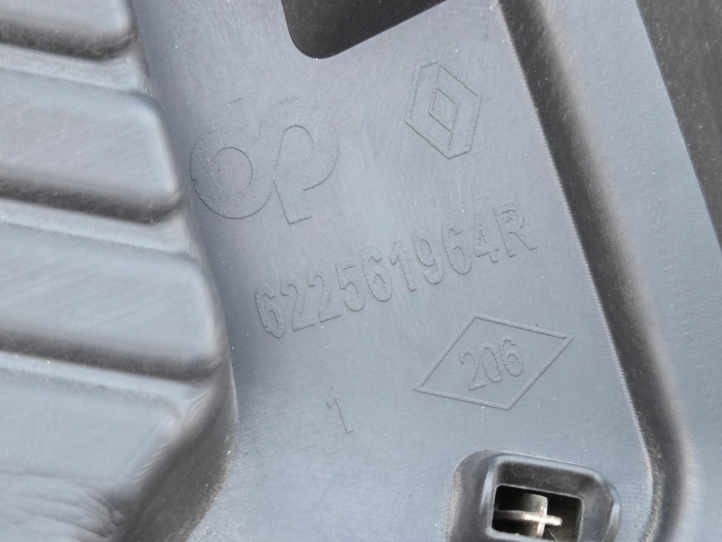 Renault scenic iv решётка  передняя хром каркас комплект 16-2022 Киев