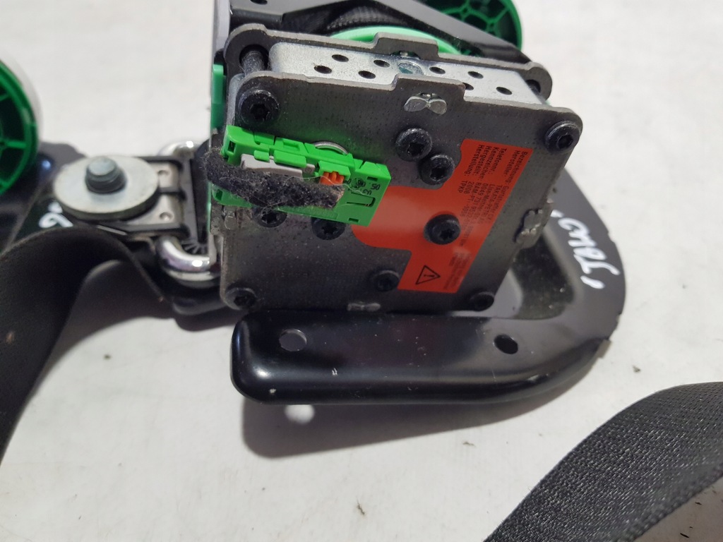 фото №6, Ремни перед pas левый правый mercedes clk w209 lift