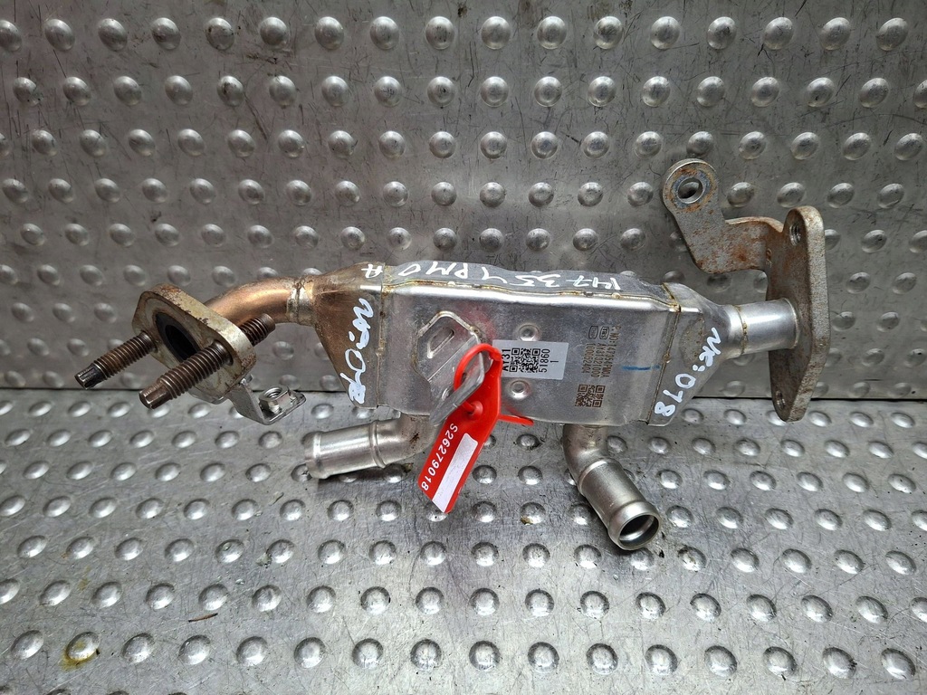 фото №1, Радіатор вихлопних газів 147354pm0a renault clio v captur ii 1.6 e-tech 2019-