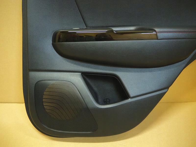 фото №4, Обивка дверь правых задних kia sportage iv gt