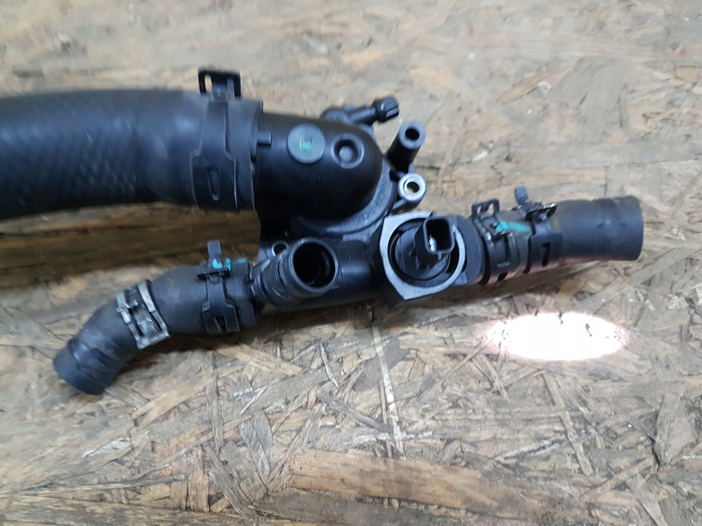 фото №3, Koleos i корпус труба термостата шланг 2.0dci