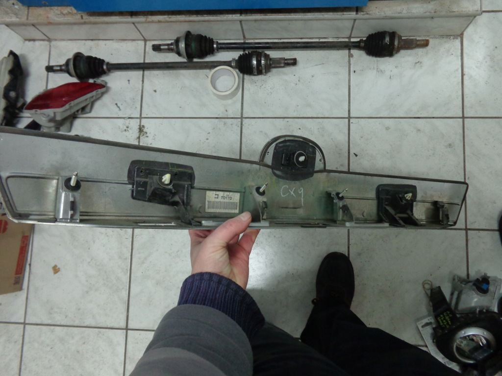 фото №3, Mazda cx9 2006-2015 td17 накладка кришки з chromrm