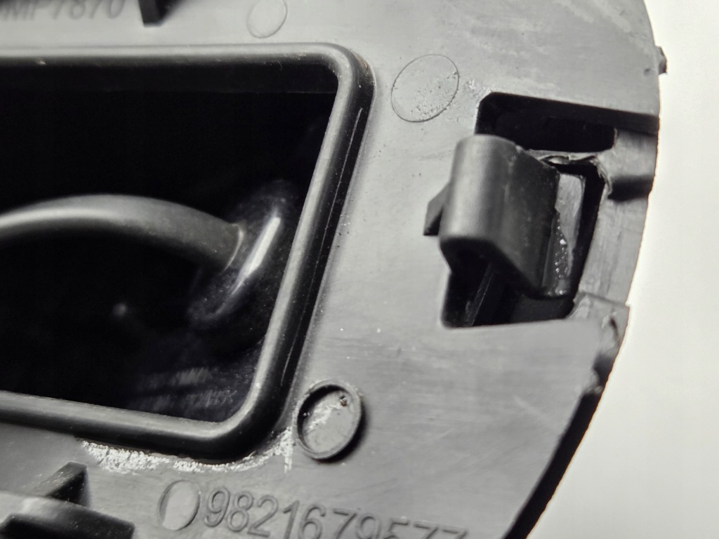 Citroen berlingo partner лампа led peugeot partner 9818012980 в Украине