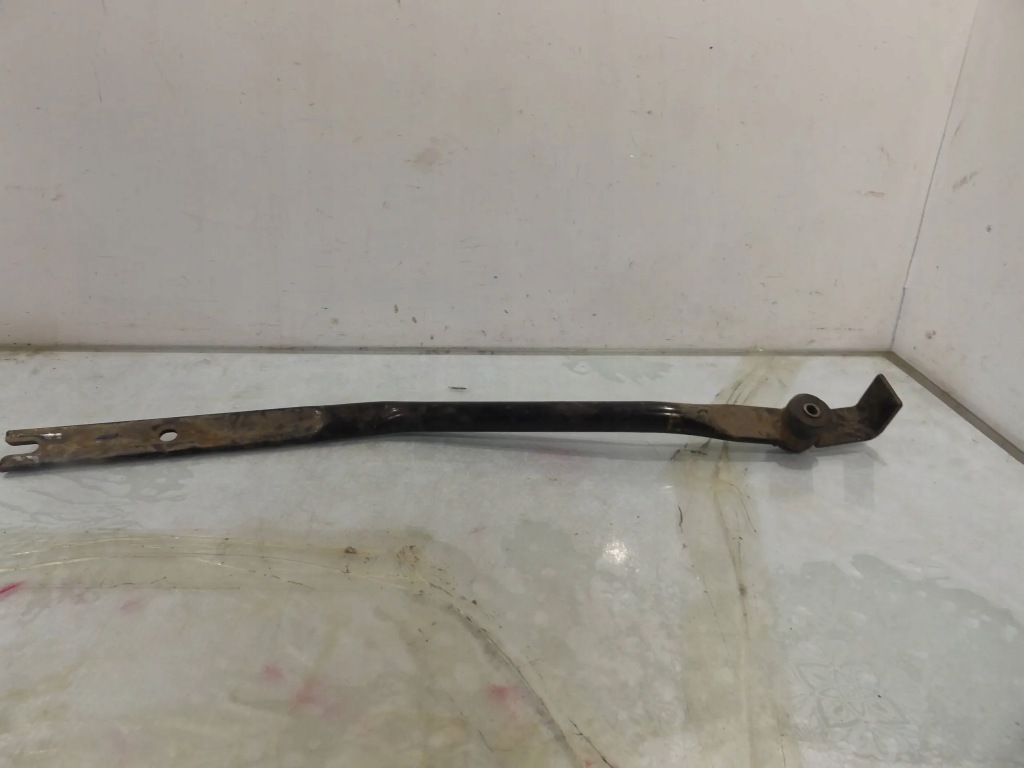 фото №3, Aveo t250 кронштейн подрамник правый перед