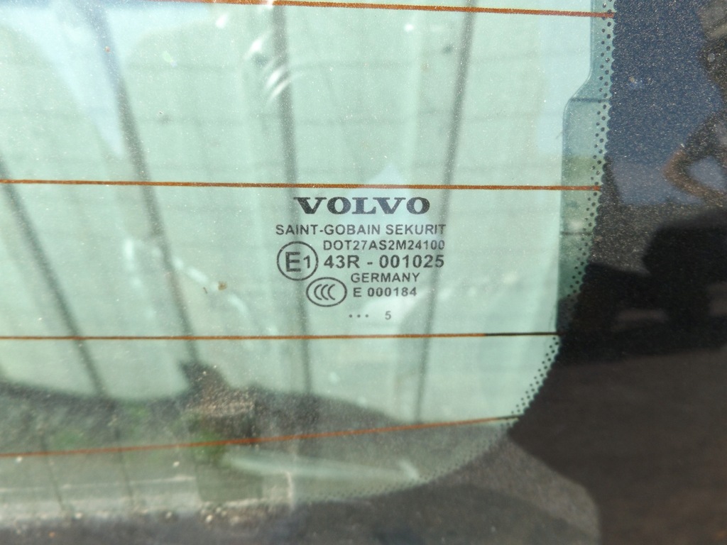 фото №7, Volvo v50 кришка багажника задня