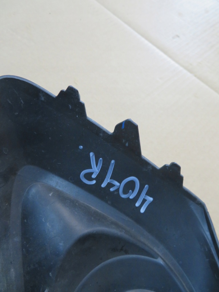 фото №10, Решітка радіатора решітка бампера ліва mazda 3 iii bm bjs8-50