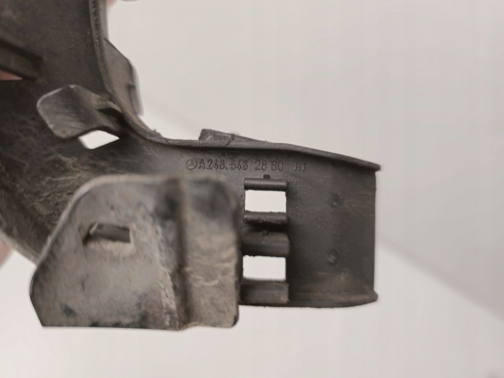 Захист трубка підвіска права ліва infiniti q30 qx30 a2485462880 Зі Шроту