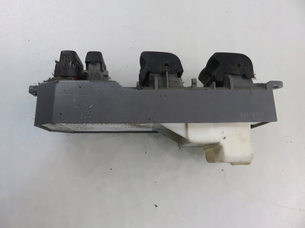 фото №6, Панель окон toyota rav 4 iii