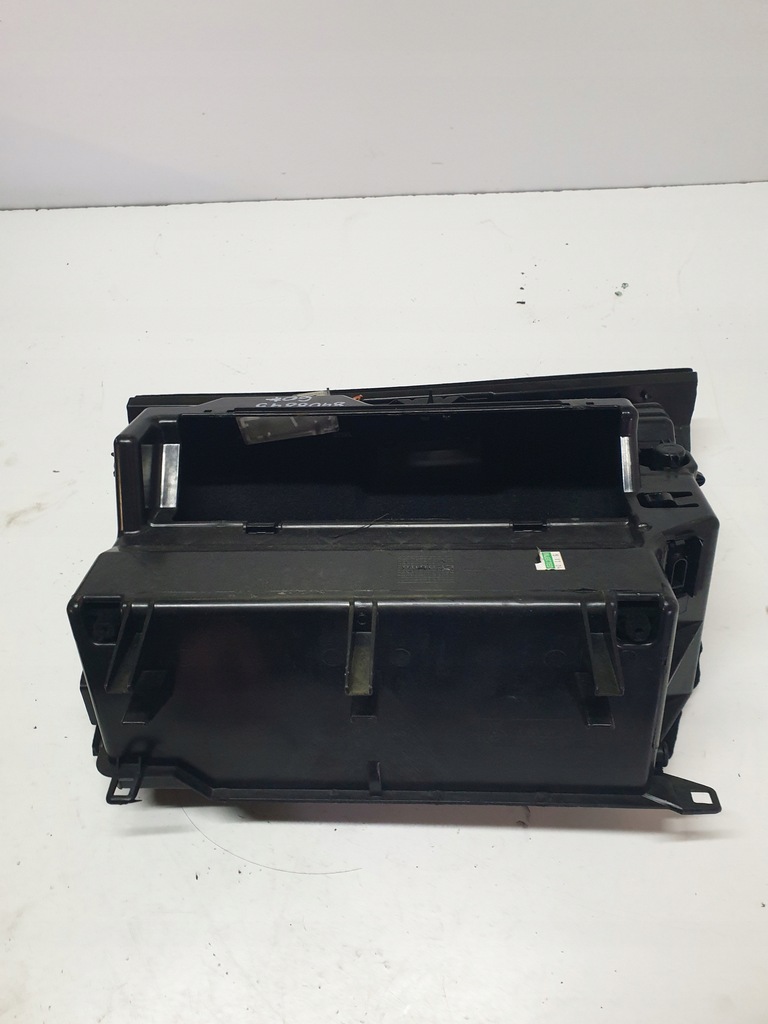 фото №6, Бардачок пасажира bmw x5 e53 8408845