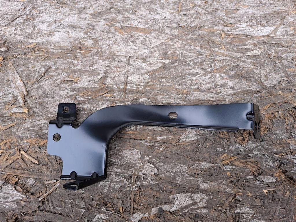 фото №15, Vw arteon 3g8853677c решётка кронштейны пластики