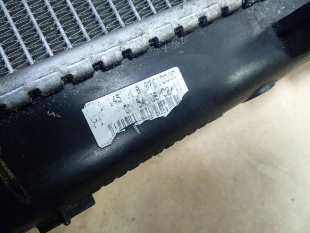 Купити Радіатор води fiat 500 рестайлінг . 0.9 / 1.3 8797610000 / 879760300 оригінал.