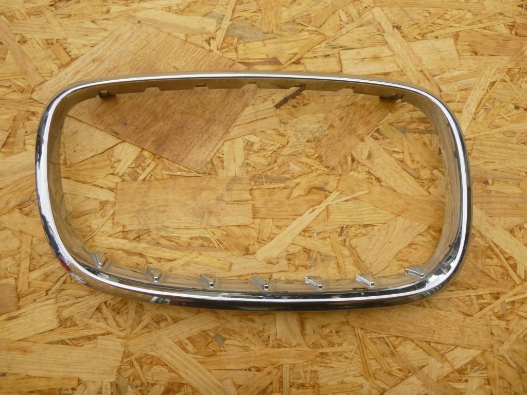 фото №1, Bmw x5 e70 x6 e71 правая решётка радиатора решётка радиатора решётка радиатора хром 51137157688