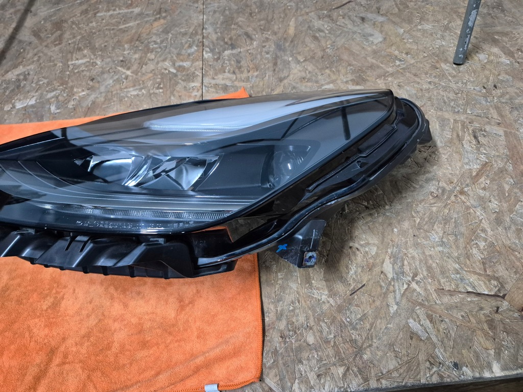 фото №13, Tesla 3 iii y lift лампа передняя перед левая