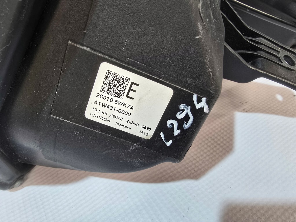 фото №14, Правая передняя правый перед лампа nissan leaf ii 2 26010 6wk7a full led 17