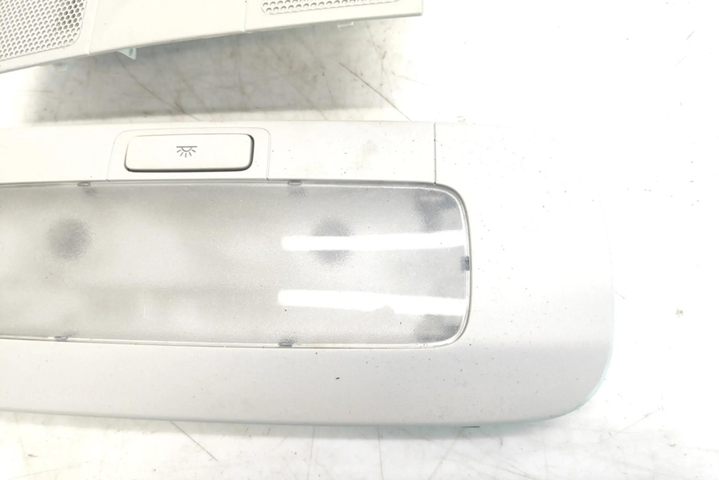 фото №9, Освітлення внутрішнє vw golf plus 5m1, 521 1k0947133d 1.6l дизель 77kw