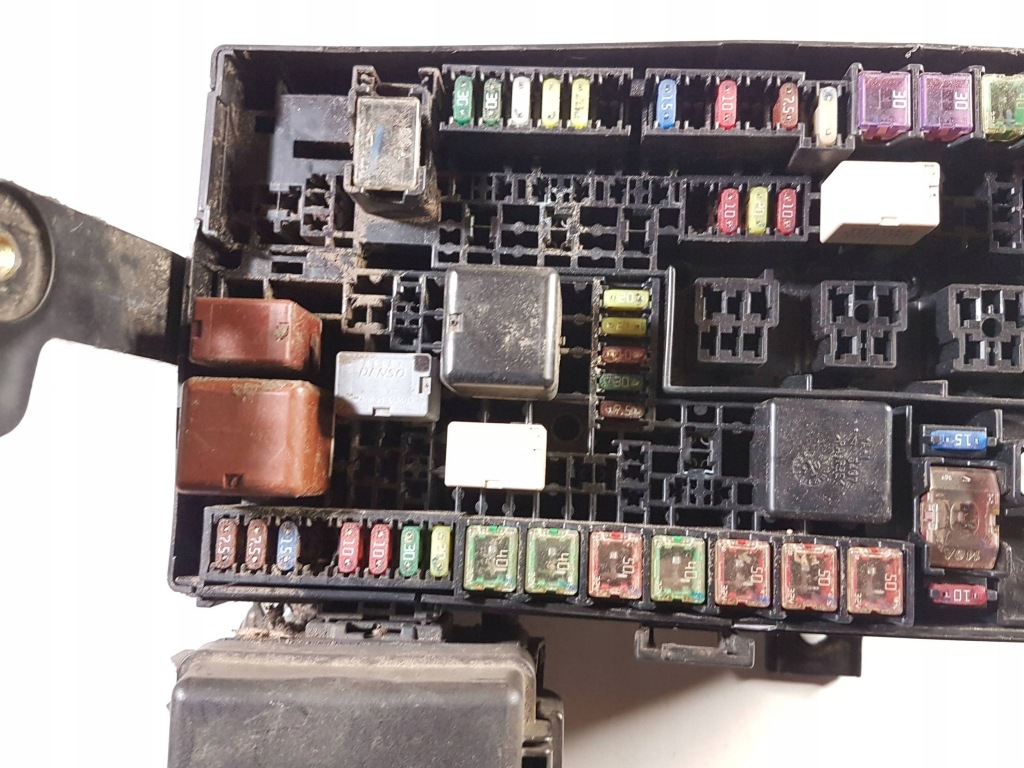 фото №7, 2003 toyota land cruiser j120 коробка предохранителей комплектная 8266260330