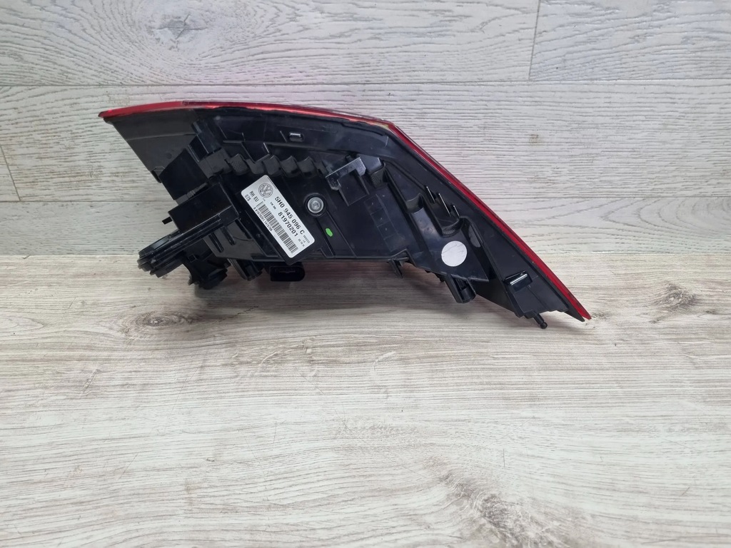 фото №9, Лампа задняя правая vw golf 8 5h0945096c