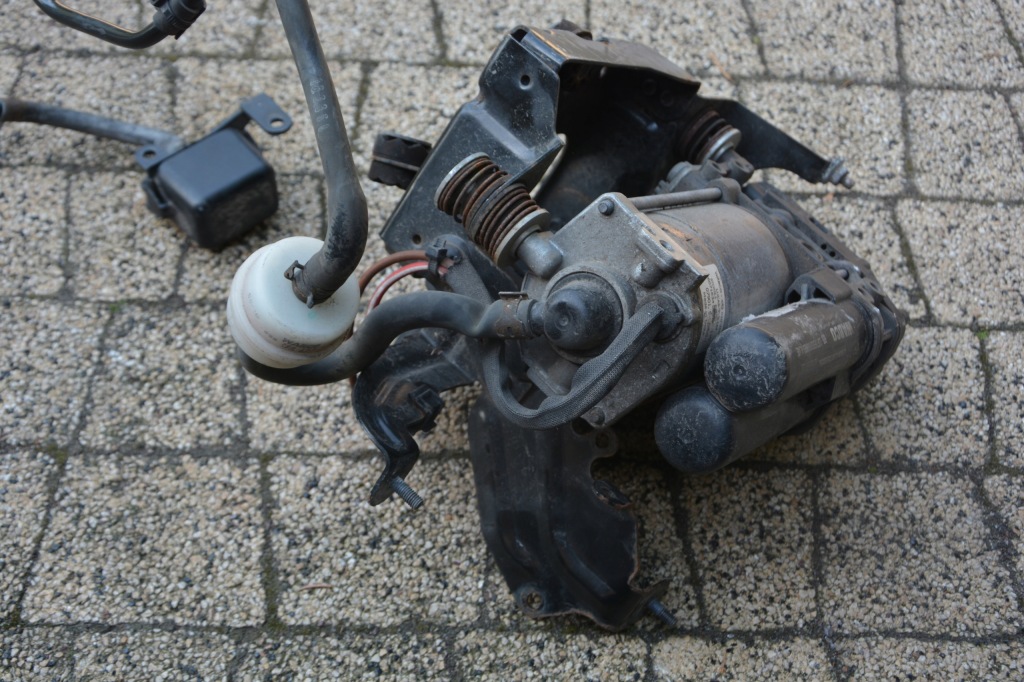 фото №4, Компресор підвіска audi q7 4m0616005g