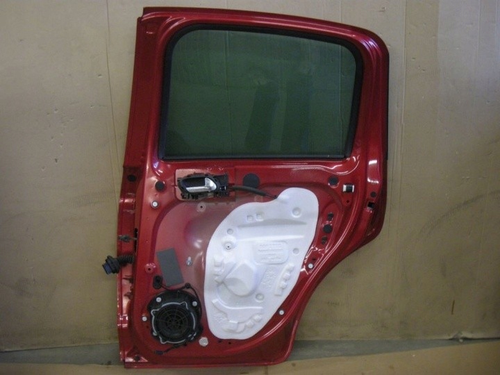 фото №3, Citroen c3 2009 дверь правое задняя