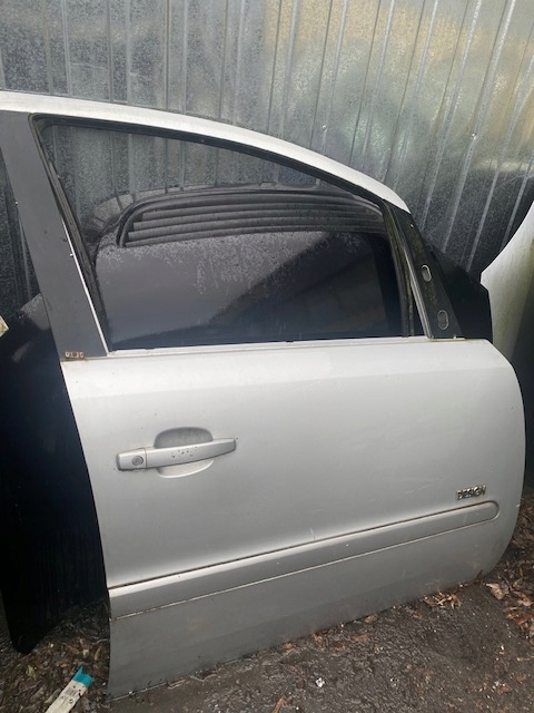 фото №1, Opel zafira b двері z157 правий перед