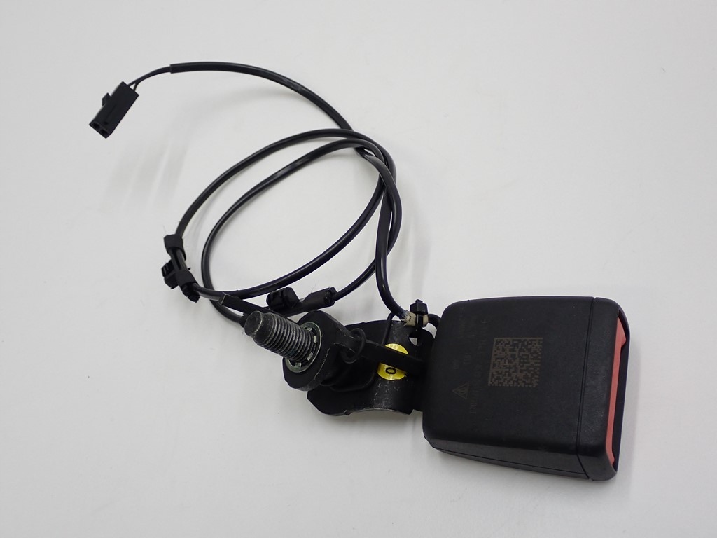 фото №1, Клипса поперечина ремней правый задняя porsche taycan 4s 21r