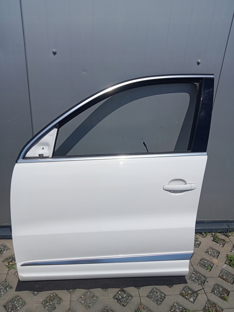 фото №2, Дверь левая передние vw tiguan 5n lift r-line белый lb9a