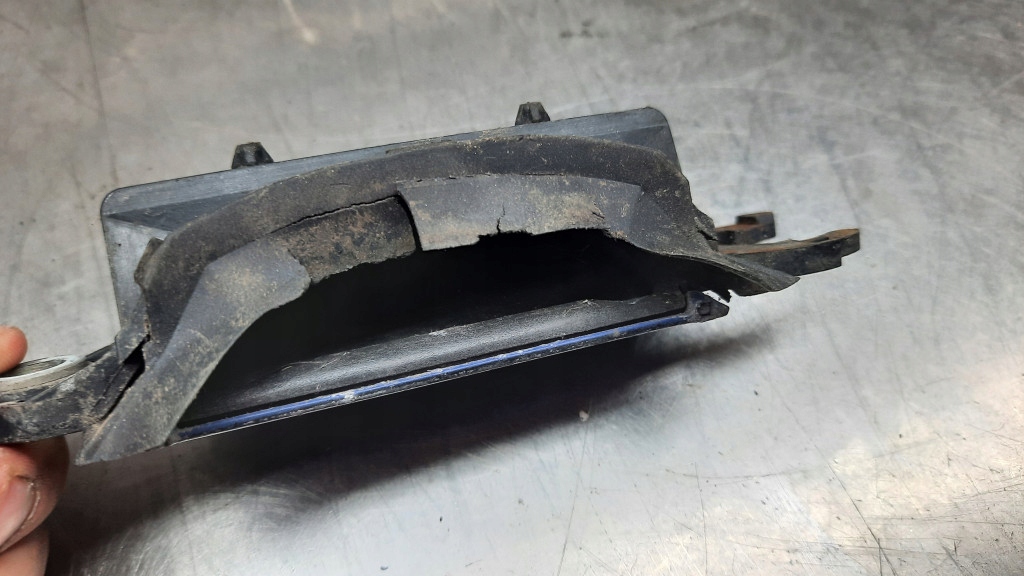 фото №6, Ручка перед правая 4a0837206d audi a3 8l