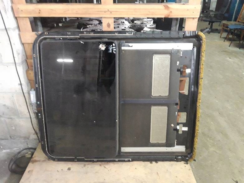 фото №1, Люк mercedes w220 2207800029