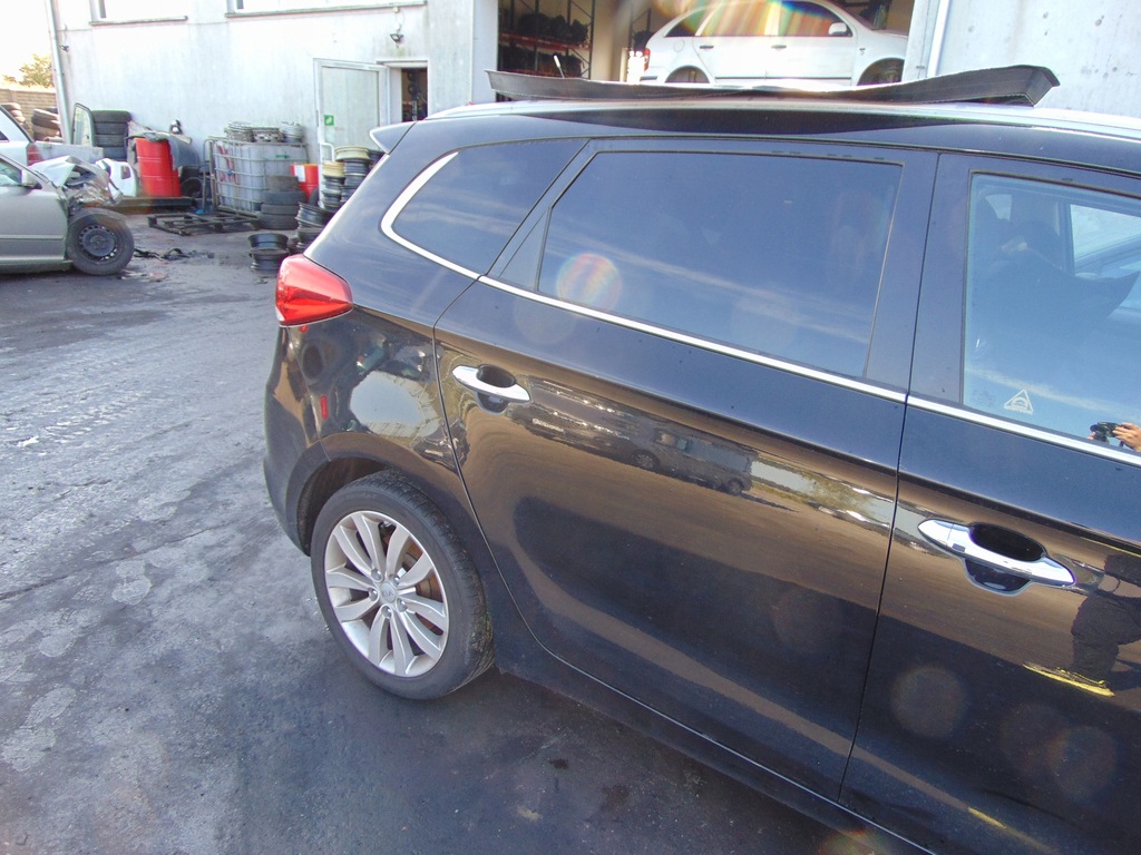фото №1, Двері праве правий задня задні kia carens iv 9h 2014r
