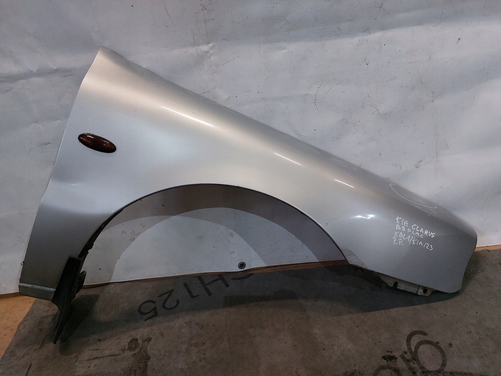 фото №1, Крыло правый kia clarus